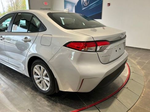 New 2026 Toyota Corolla LE FWD image 4