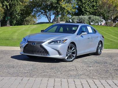 Certified 2021 Lexus ES 350 w/ Premium Package