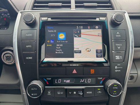 Used 2016 Toyota Camry XLE w/ Convenience Package FWD image 28