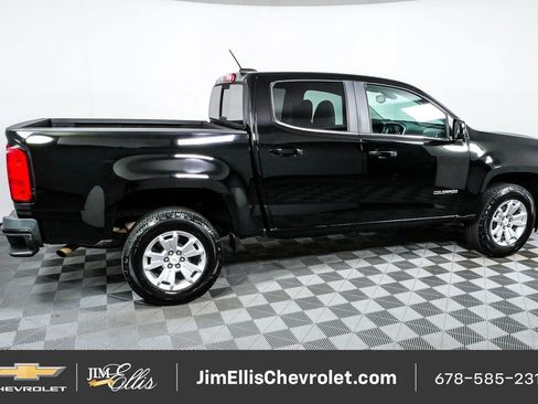 Used 2016 Chevrolet Colorado LT w/ LT Convenience Package RWD image 2