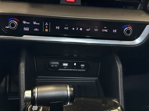 Used 2023 Kia Sportage SX image 28