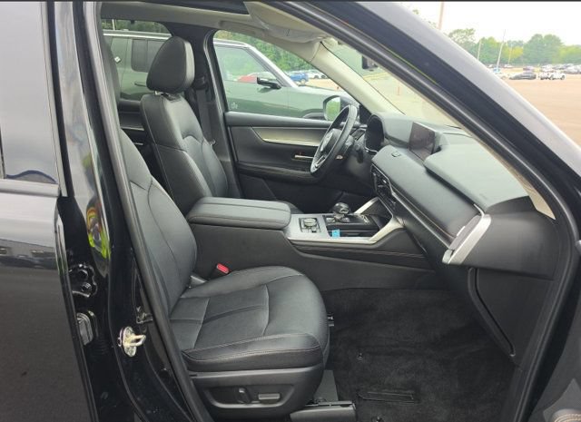Used 2024 MAZDA CX-90 Plug-In Hybrid w/ Premium Pkg AWD/4WD image 3