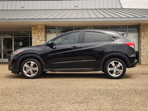 Used 2022 Honda HR-V LX image 4