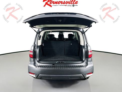 Used 2024 Nissan Armada SL image 30