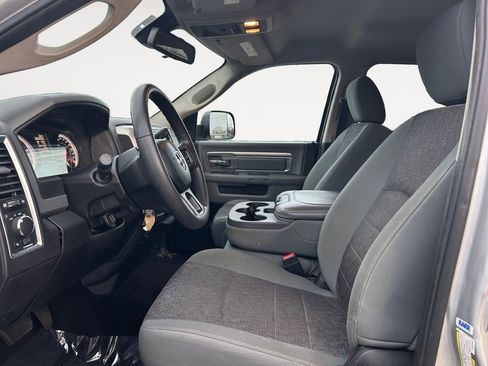 Used 2016 RAM 2500 SLT w/ Protection Group image 16