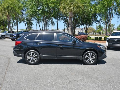 Used 2019 Subaru Outback 2.5i Limited w/ Popular Package #2 AWD/4WD image 5
