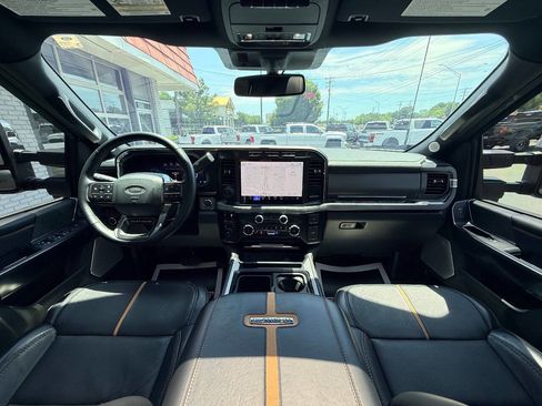 Used 2024 Ford F350 Platinum AWD/4WD image 39