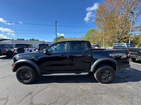 Certified 2025 Ford Ranger Raptor AWD/4WD image 3