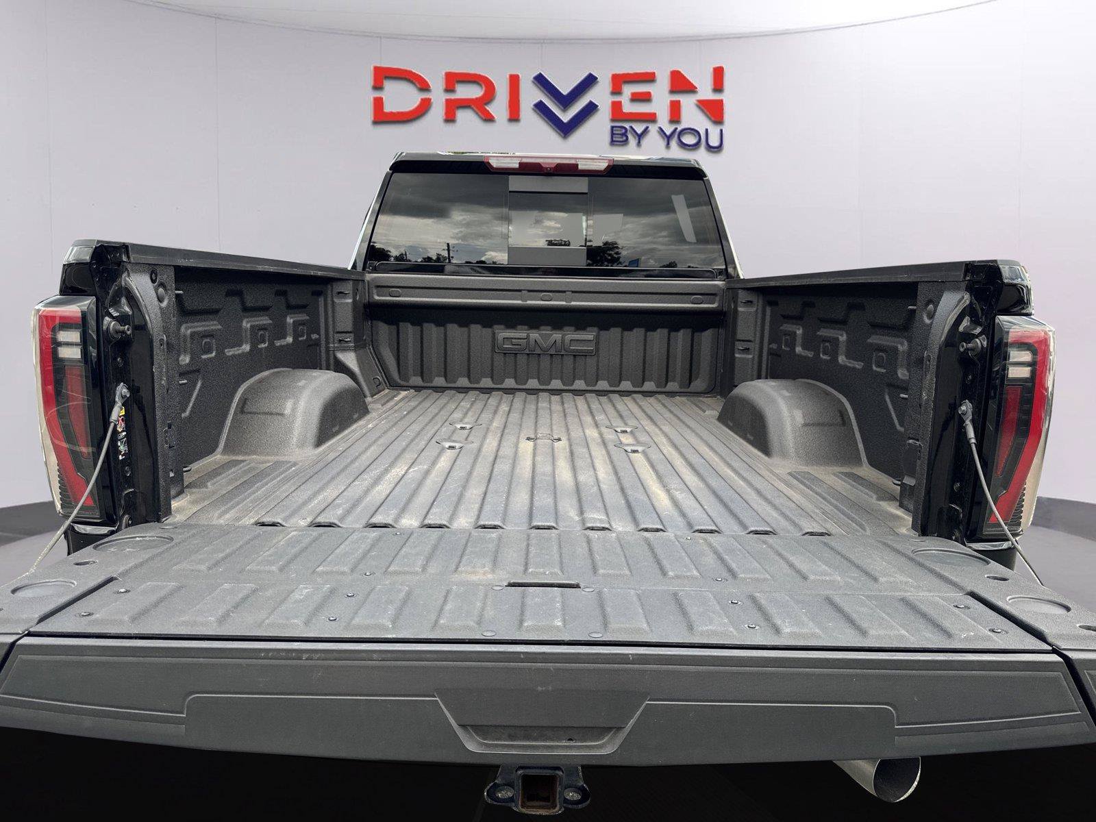 Used 2025 GMC Sierra 3500 AT4 AWD/4WD image 35