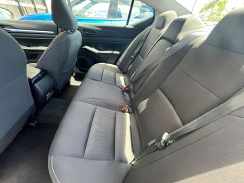 Used 2023 Nissan Altima 2.5 SV FWD image 23