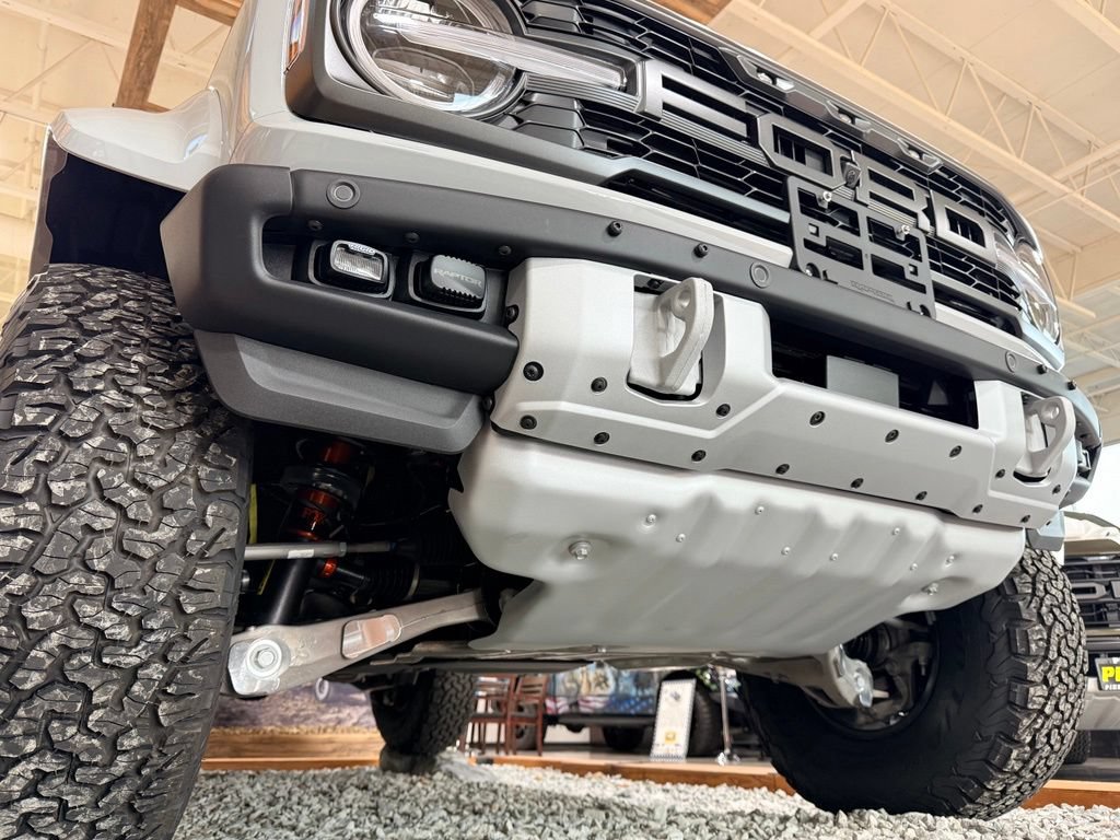 New 2026 Ford Bronco Raptor w/ Interior Carbon Fiber Pack AWD/4WD image 32