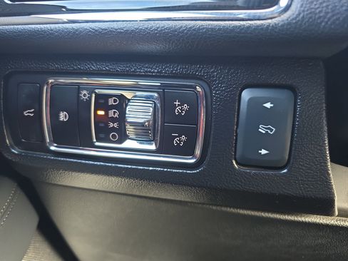 Used 2024 Lincoln Navigator Reserve image 27