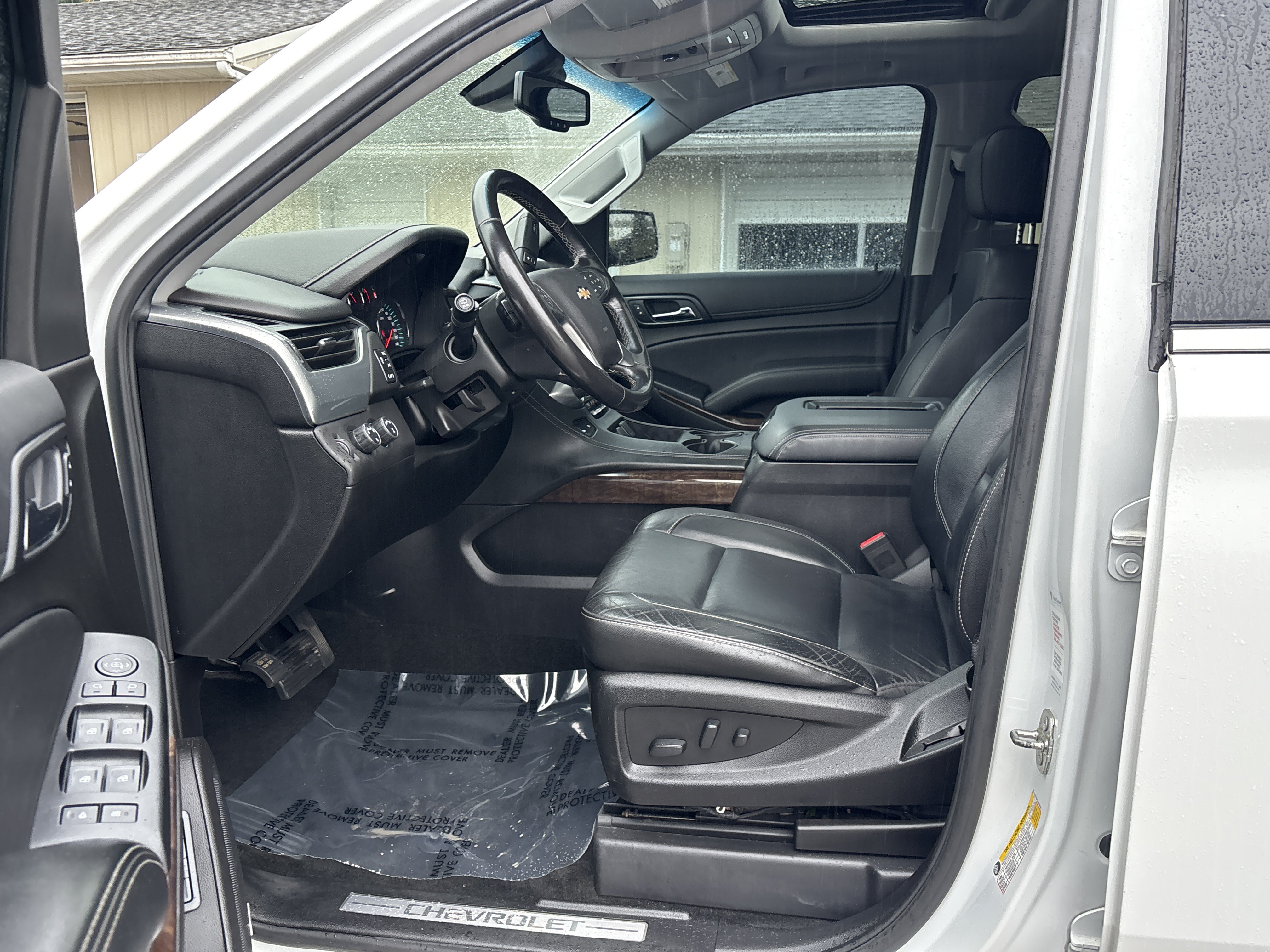 Used 2018 Chevrolet Tahoe LT AWD/4WD image 16