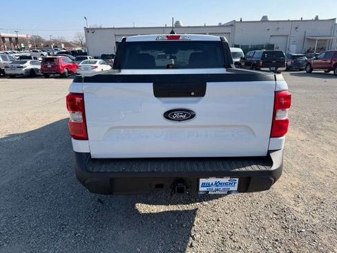Used 2025 Ford Maverick XL image 6