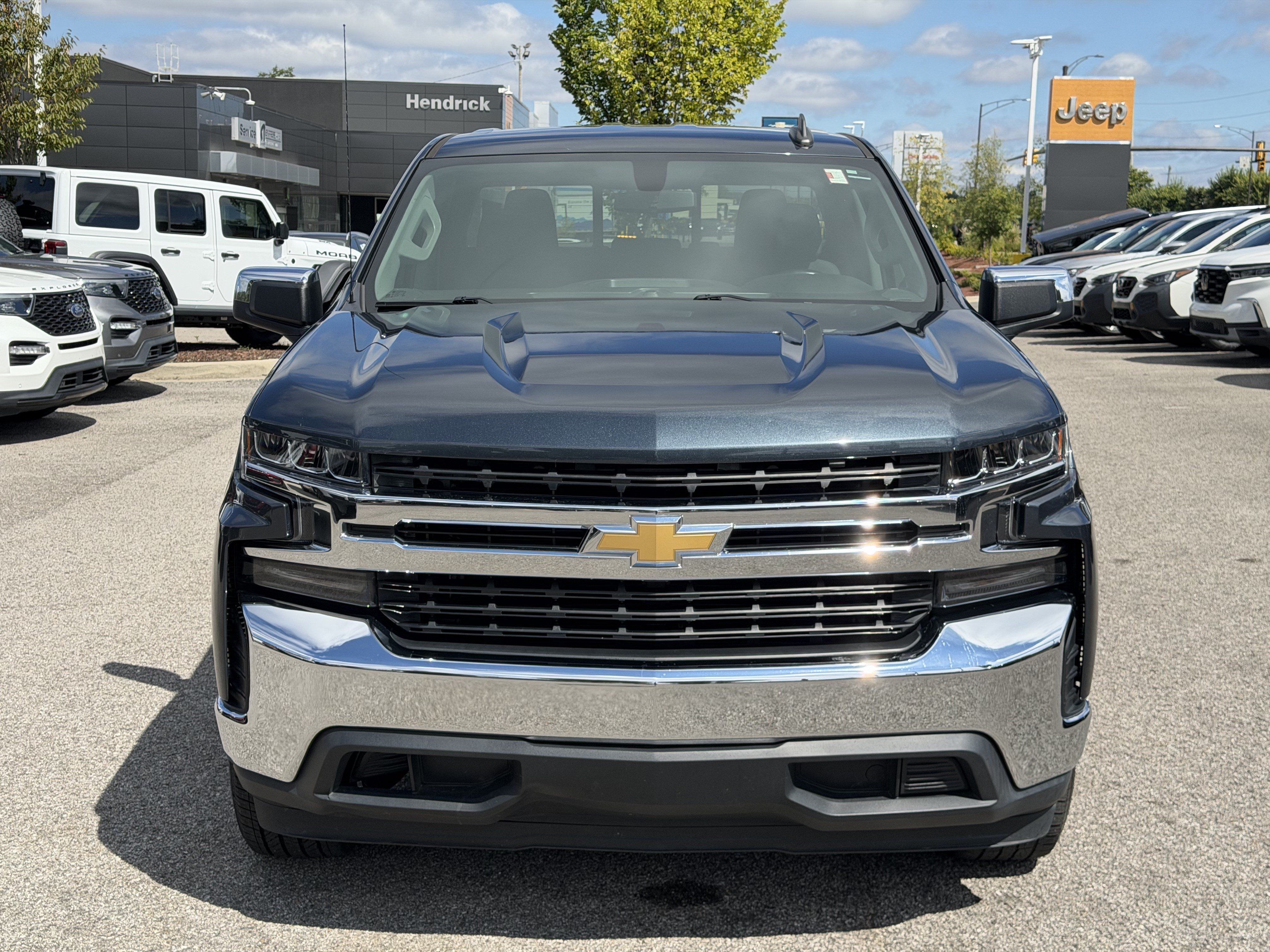 Used 2019 Chevrolet Silverado 1500 LT w/ All-Star Edition RWD image 3