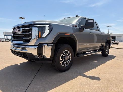 New 2026 GMC Sierra 2500 SLE w/ SLE Convenience Package image 8