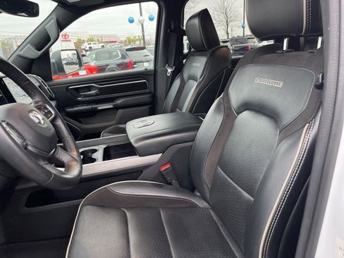 Used 2024 RAM 1500 Laramie image 8