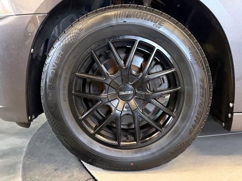 Used 2014 Dodge Charger SE RWD image 24
