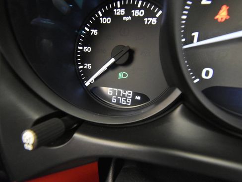 Used 2022 Porsche Macan S image 28