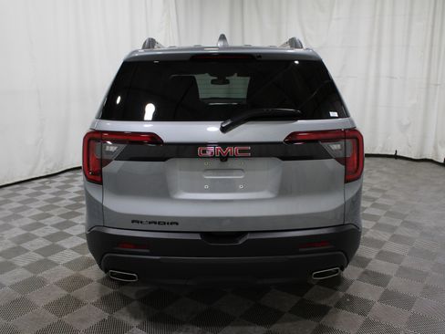 Used 2023 GMC Acadia SLT w/ Elevation Edition image 35