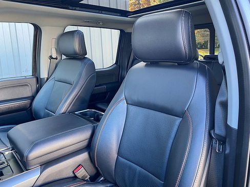 Certified 2023 Ford F150 Lariat w/ Equipment Group 502A High image 22