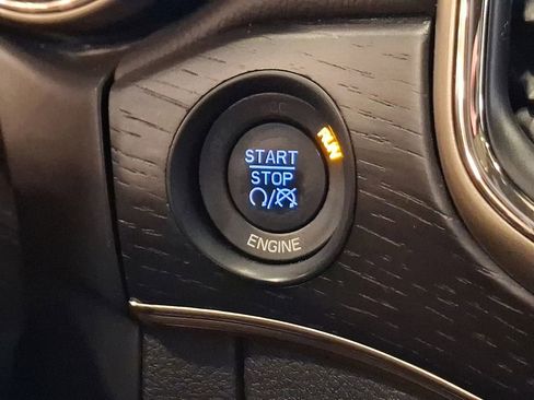 Used 2014 Jeep Grand Cherokee Summit image 24