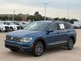 Used 2020 Volkswagen Tiguan SEL image 3