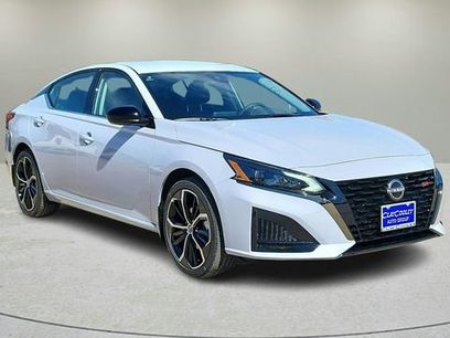 Certified 2025 Nissan Altima 2.5 SR