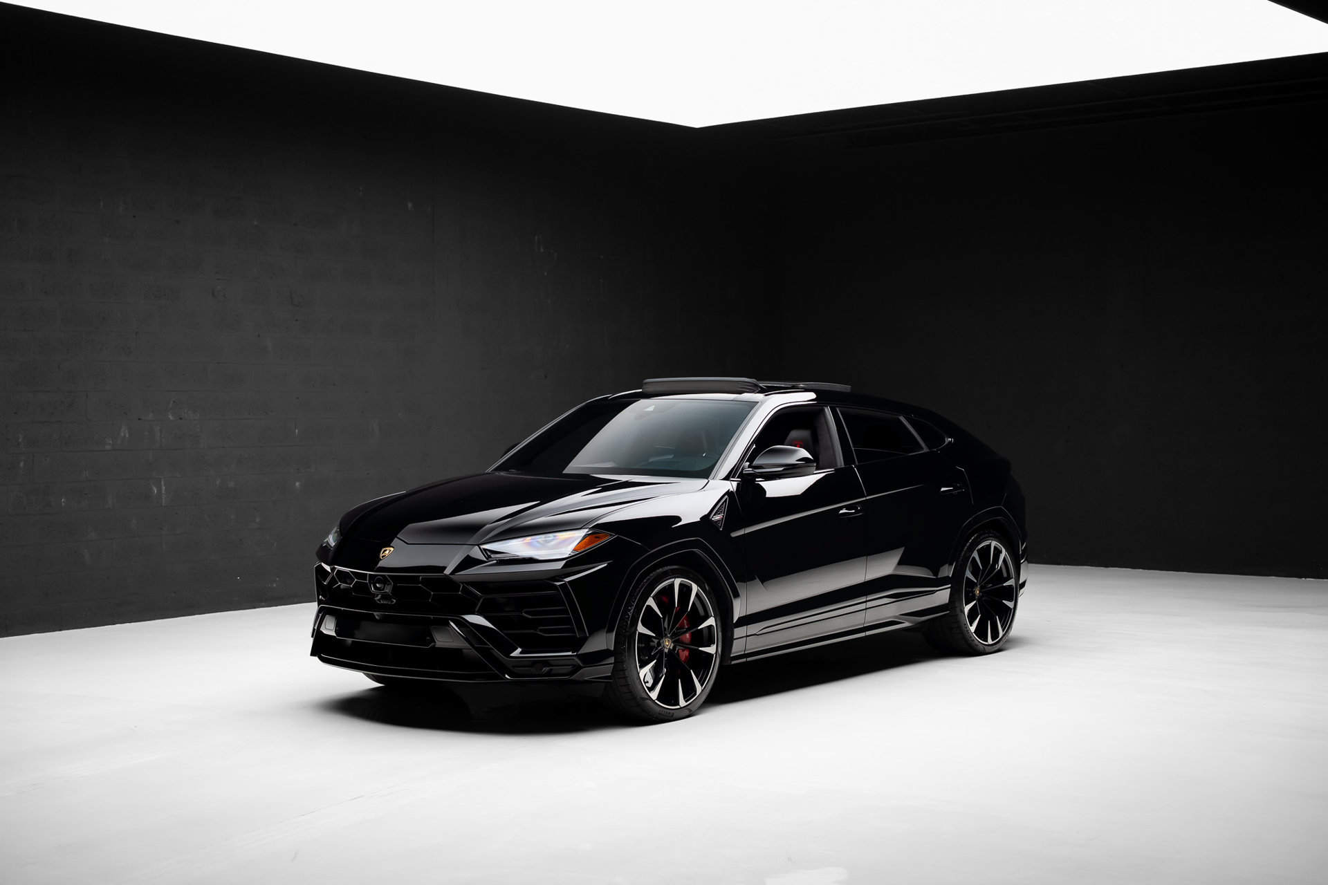 Used 2022 Lamborghini Urus AWD/4WD image 4