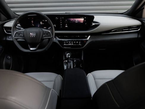 Used 2024 Buick Envista Avenir FWD image 17