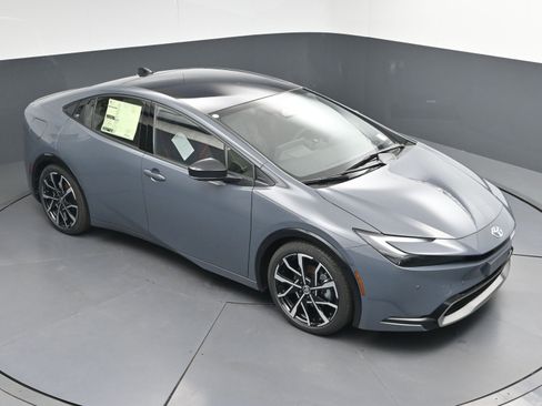 New 2026 Toyota Prius Plug-In Hybrid image 29