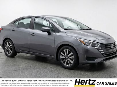 Used 2025 Nissan Versa SV w/ Trunk Package