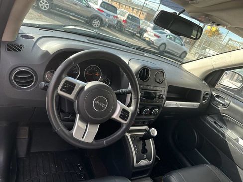 Used 2015 Jeep Compass High Altitude image 6