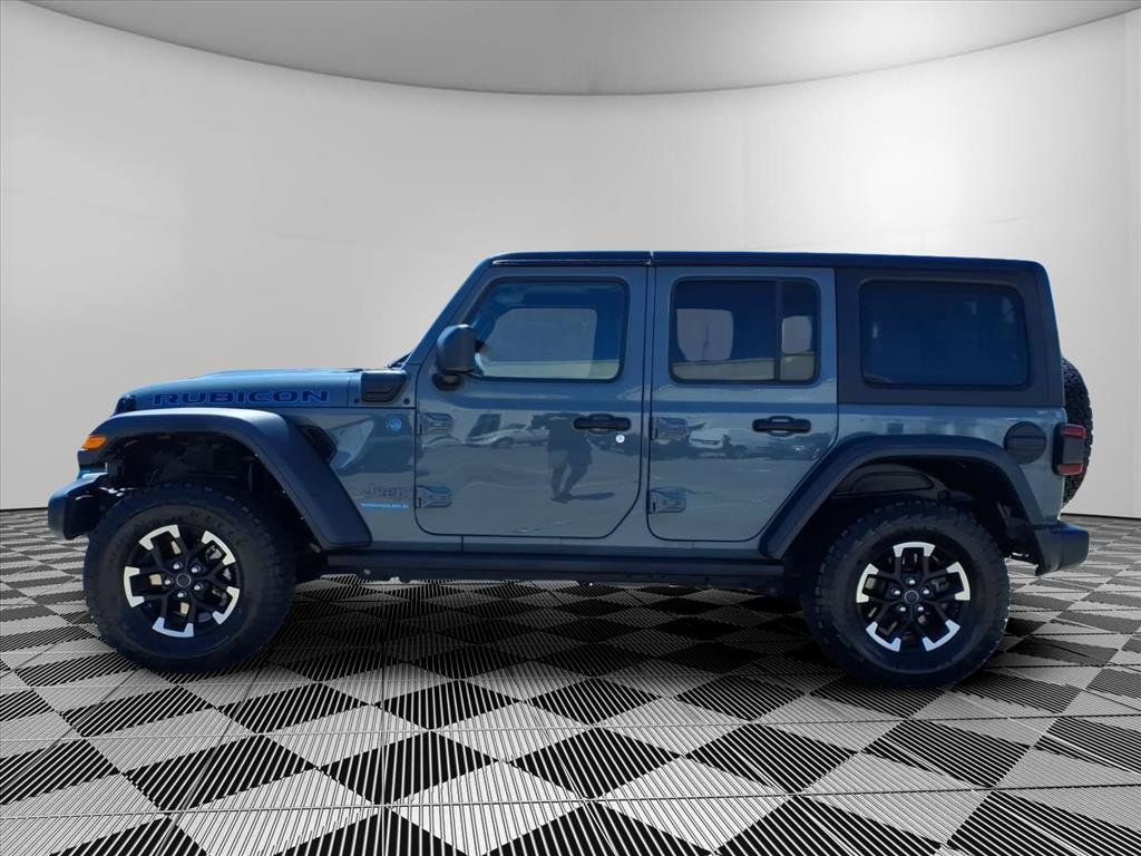 Certified 2024 Jeep Wrangler Unlimited Rubicon 4xe AWD/4WD image 23
