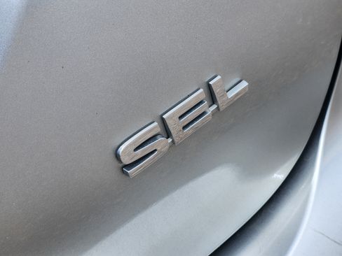 Used 2023 Mitsubishi Outlander SEL 40th Anniversary AWD/4WD image 8