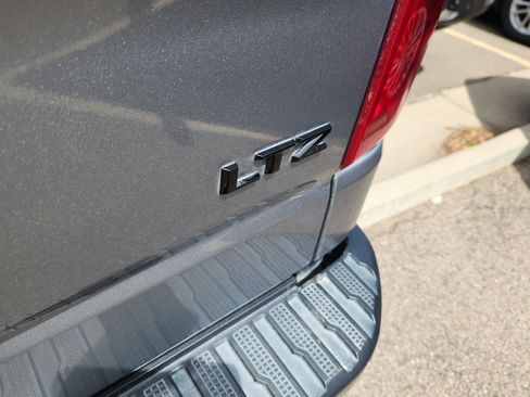 Used 2025 Chevrolet Silverado 1500 LTZ AWD/4WD image 6