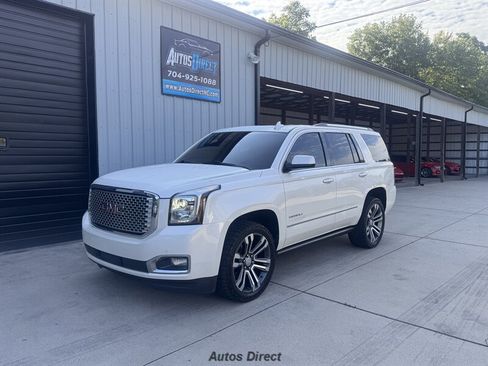 Used 2015 GMC Yukon Denali w/ Premium Package AWD/4WD image 1
