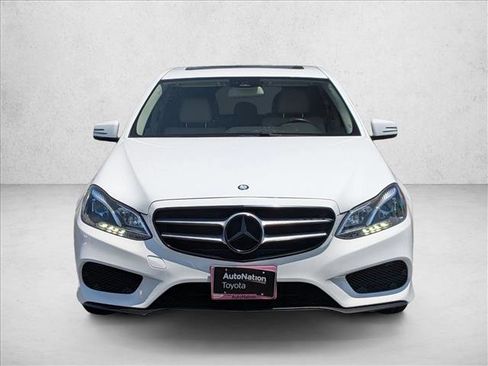 Used 2014 Mercedes-Benz E 350 Sedan image 2