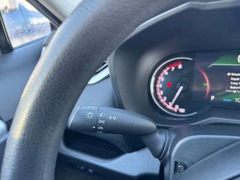 Used 2024 Toyota RAV4 LE image 18