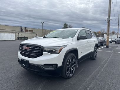 Used 2019 GMC Acadia SLT w/ Black Edition