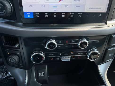 New 2025 Ford F150 XLT image 24