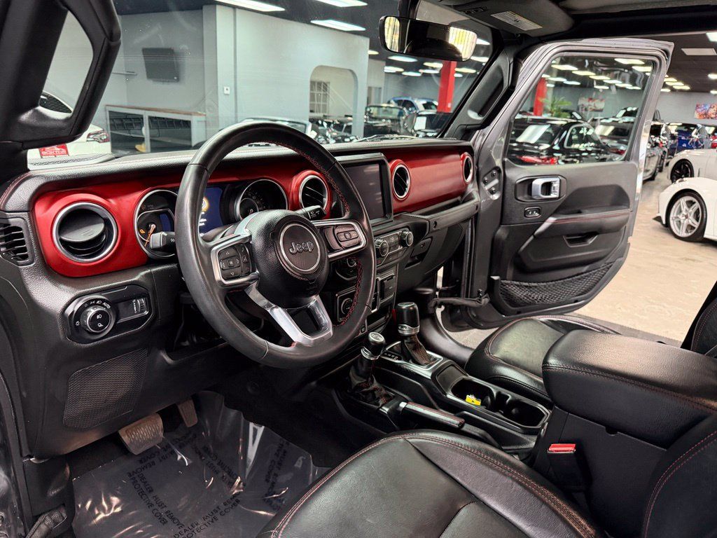 Used 2023 Jeep Gladiator Rubicon w/ LED Lighting Group AWD/4WD image 35