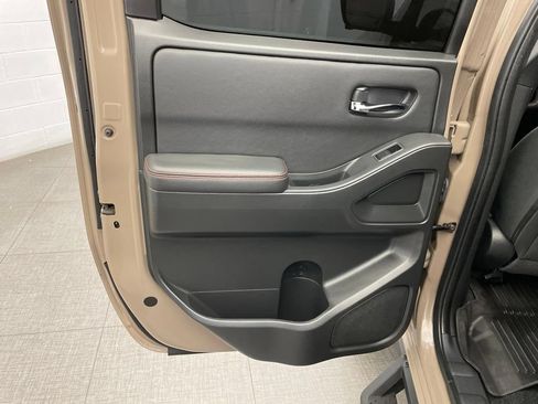 Used 2024 Nissan Frontier Pro-X w/ Pro Convenience Package RWD image 24