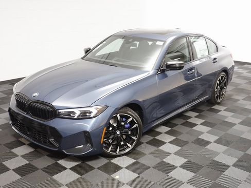 New 2026 BMW 330i xDrive Sedan w/ M Sport Package image 2
