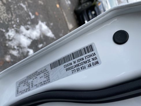 Used 2022 Jeep Compass Limited image 26