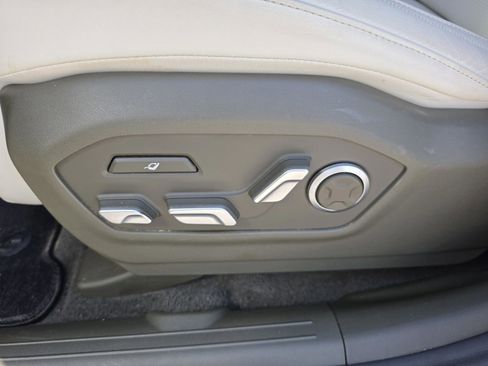 Used 2025 Hyundai Santa Fe Calligraphy AWD/4WD image 24