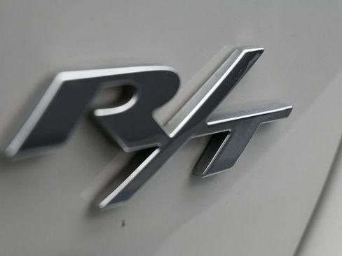 Used 2022 Dodge Durango R/T RWD image 36