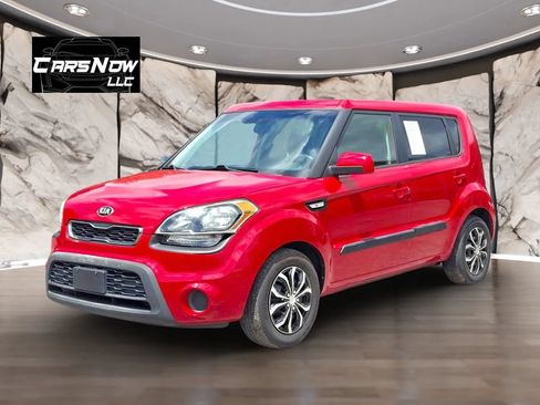 Used 2013 Kia Soul FWD image 3
