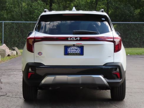 New 2026 Kia Seltos SX w/ SX Sunroof Package image 20