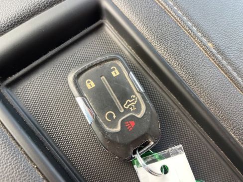 Used 2021 Chevrolet Silverado 1500 RST w/ Bed Protection Package image 30